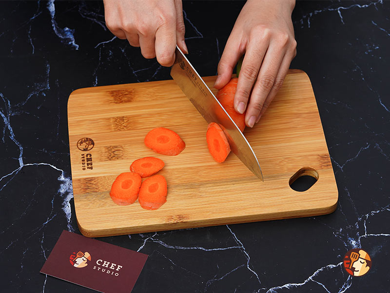 Bamboo chopping boards are durable