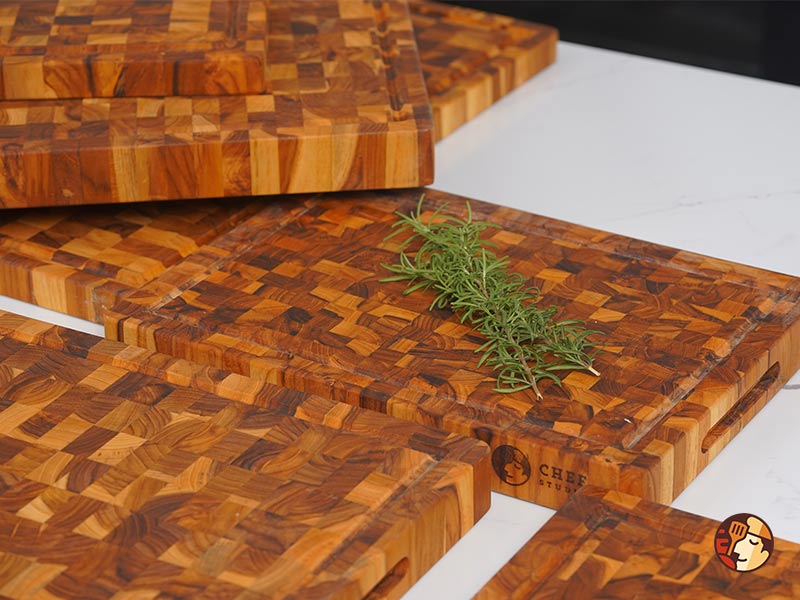 How to care for and maintain a Teak chopping board