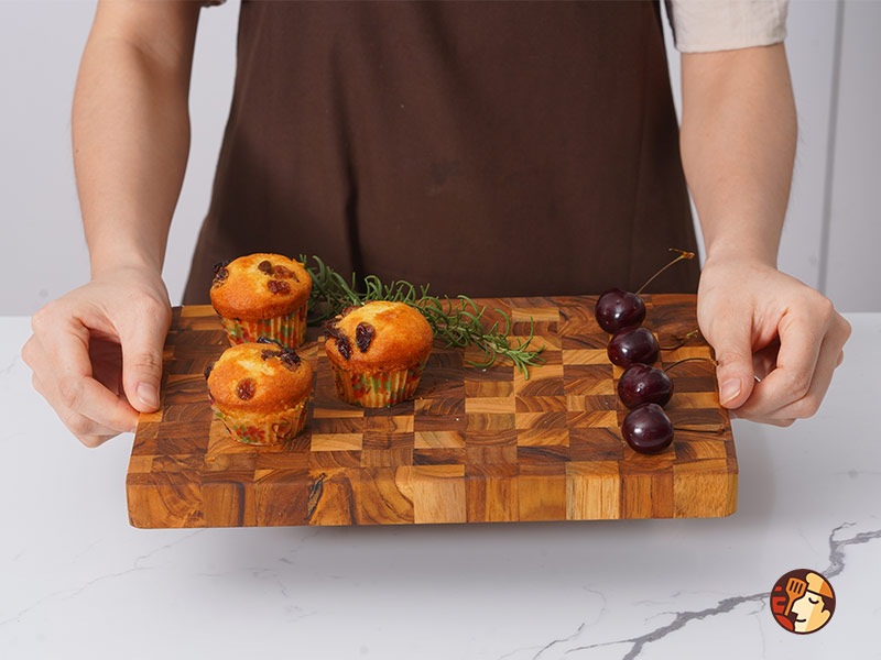 Teak wood chopping boards are termite and mold-free